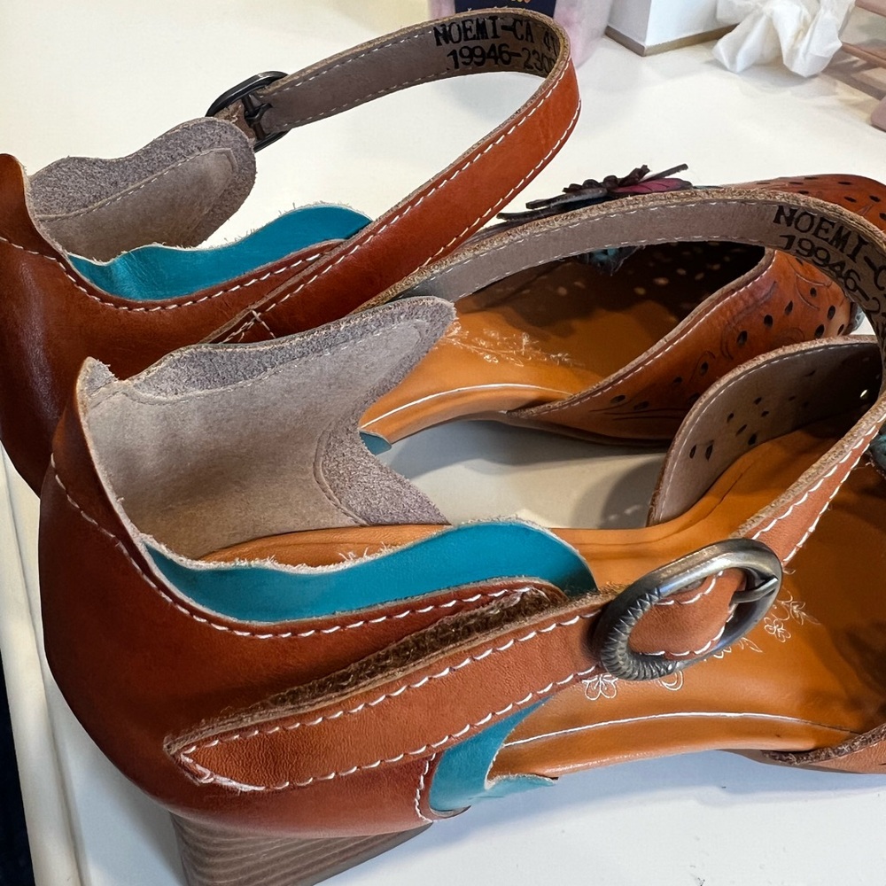 L’artiste Floral Brown Mules - Picture 3 of 5